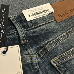 Judy Blue Tummy control/High waste  Large